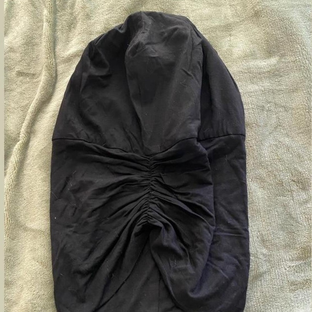 Black curly hair cover for bedtime